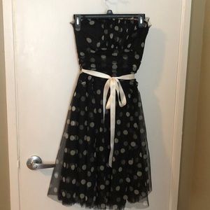 Summer/spring party or wedding dress 👗